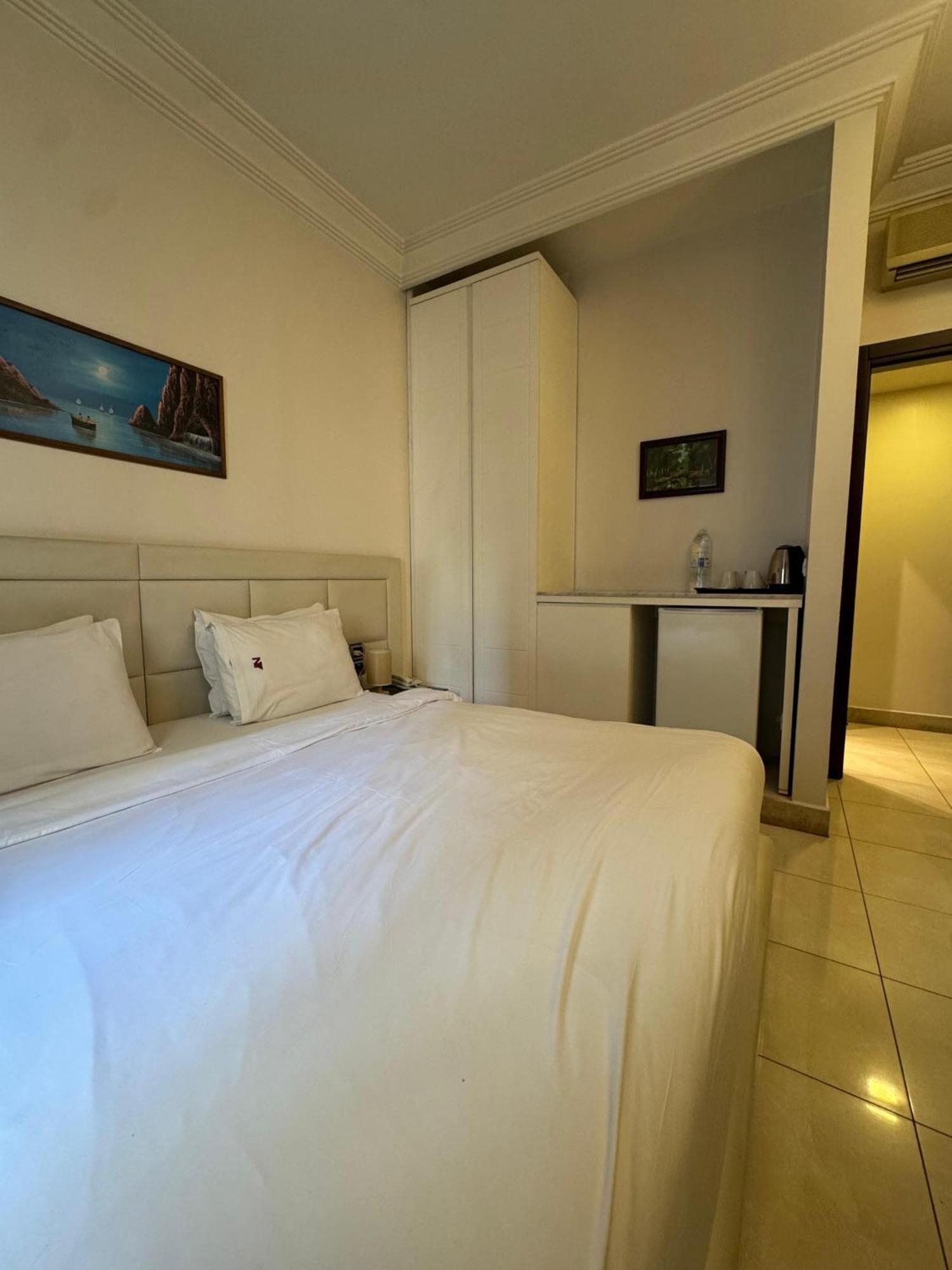 Ny Suites Beirut Exterior photo